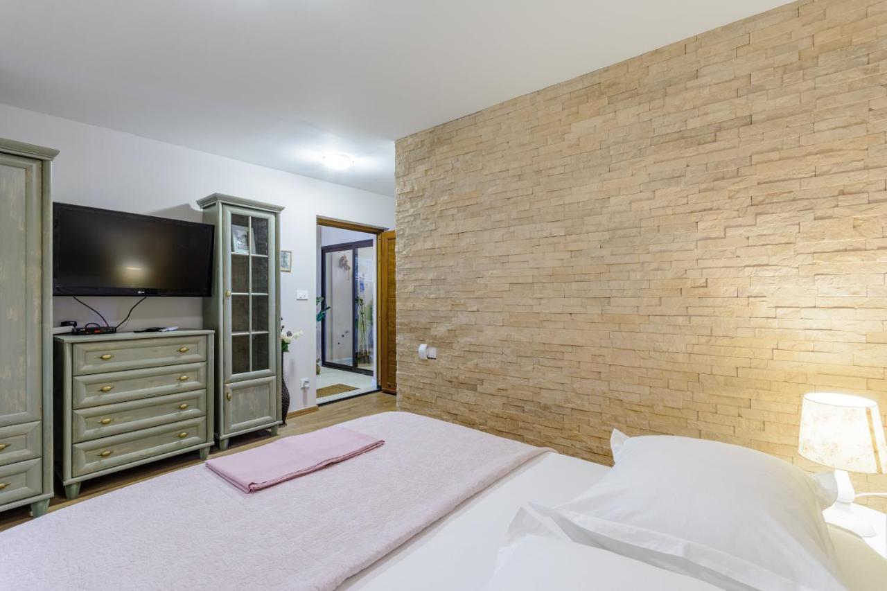 Villa Secluded Paradise Omis Luaran gambar