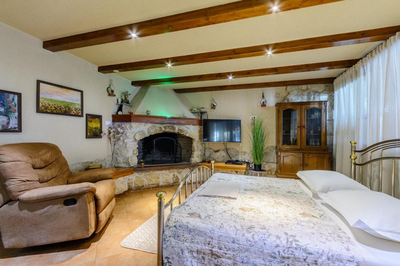 Villa Secluded Paradise Omis Luaran gambar