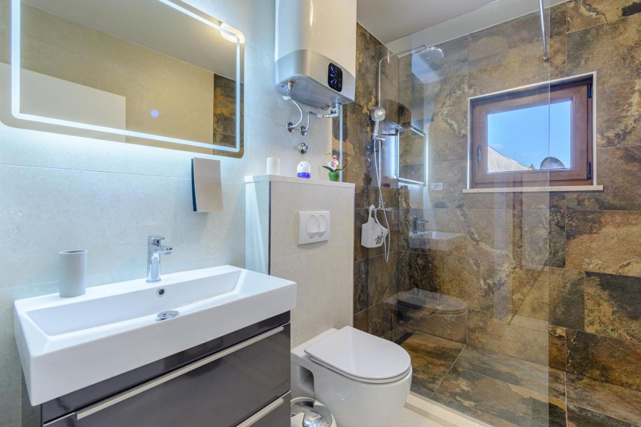 Villa Secluded Paradise Omis Luaran gambar